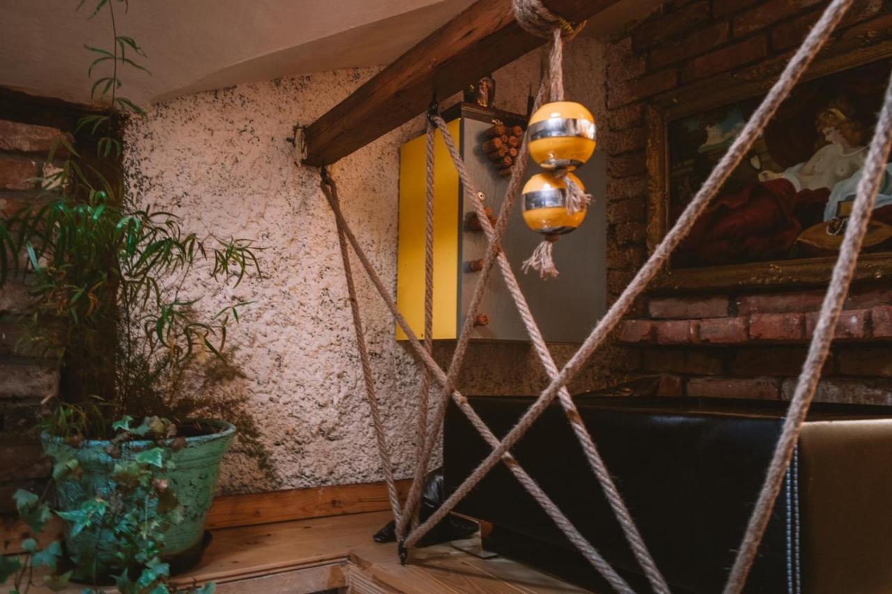 The House A La Cluj Villa Екстериор снимка