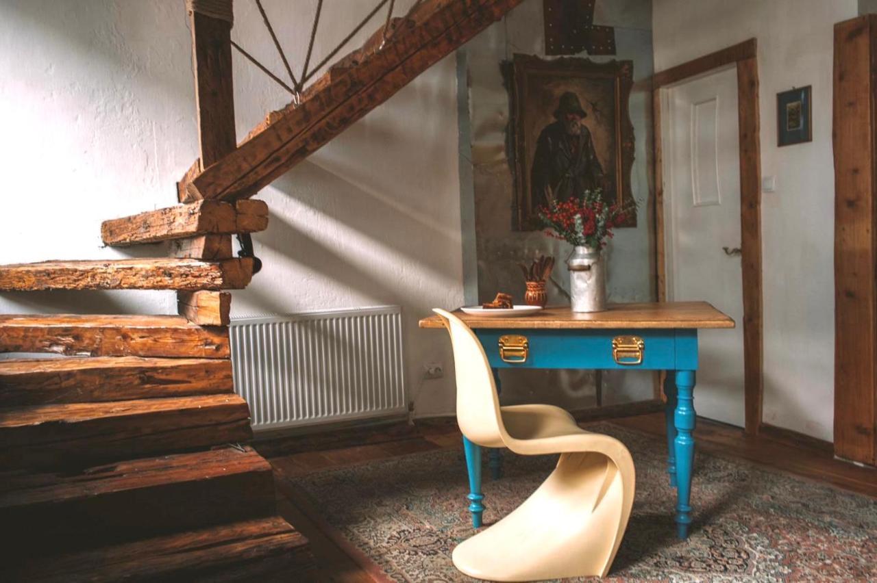 The House A La Cluj Villa Екстериор снимка