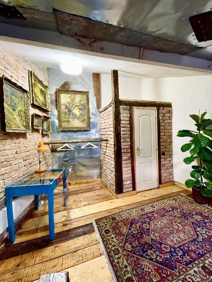 The House A La Cluj Villa Екстериор снимка